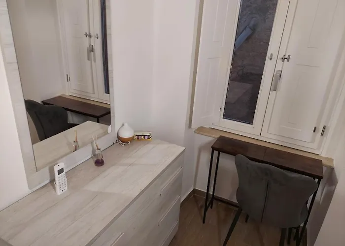 Al Monumento 阿曼泰阿