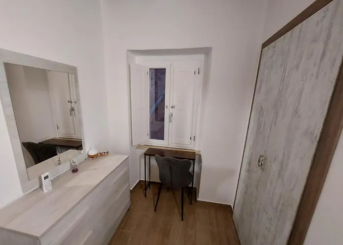 Al Monumento * 阿曼泰阿