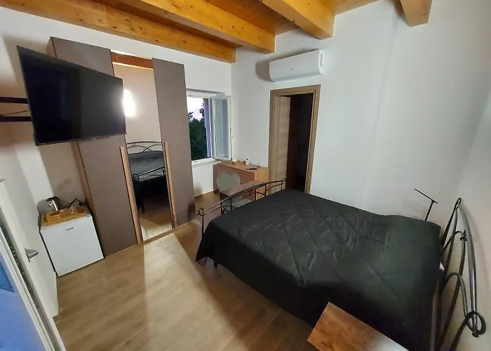 Al Monumento 住宿加早餐酒店 阿曼泰阿